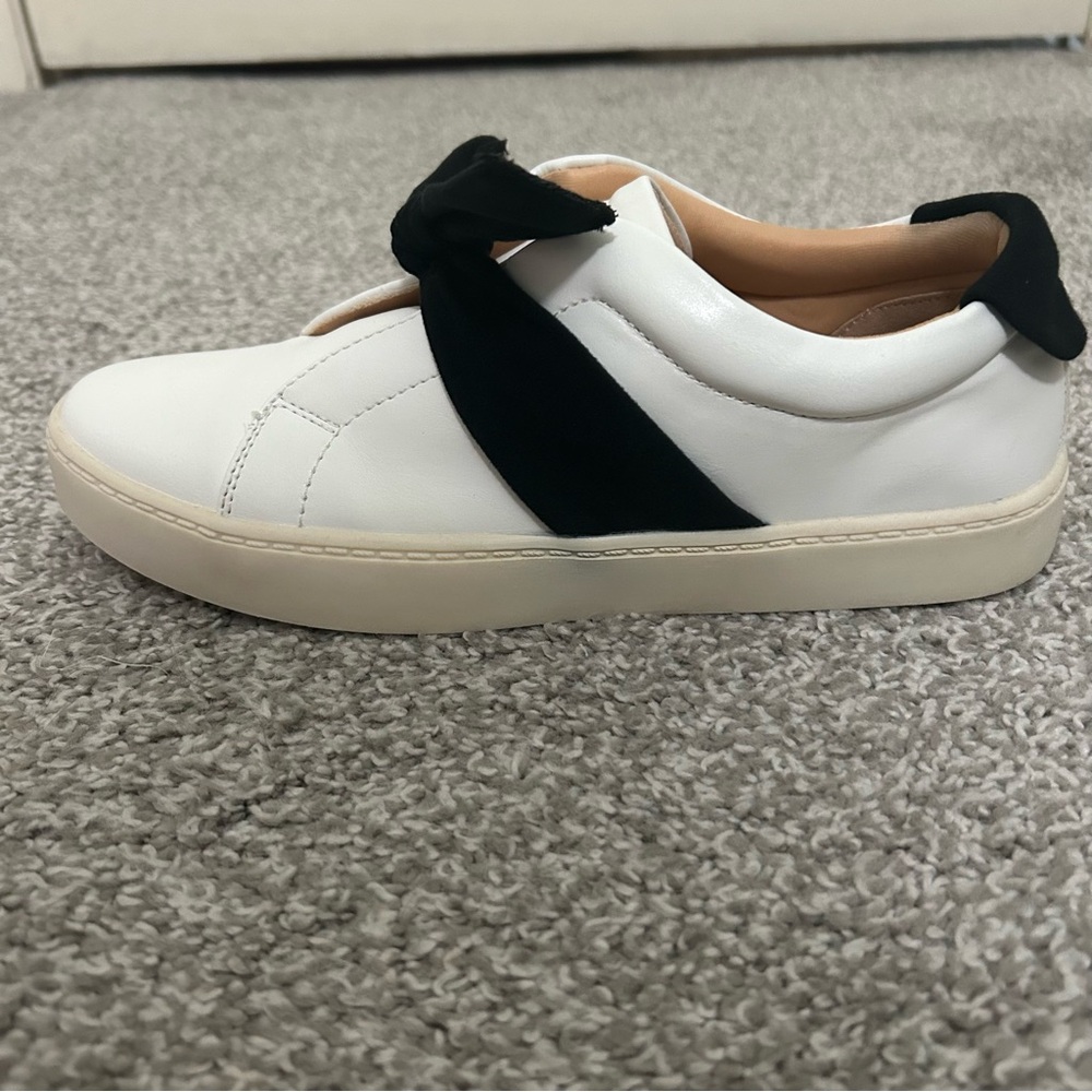 Journee Collection White Leather Sneakers with Black Accent Bow
